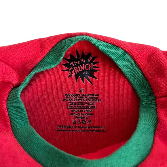 NWT Grinch 2 Piece Pajama Set Size 2T - Picture 4 of 10